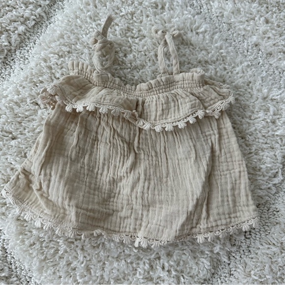 ‼️SOLD‼️ Rylee & Cru Ruffle Top - Picture 4 of 4